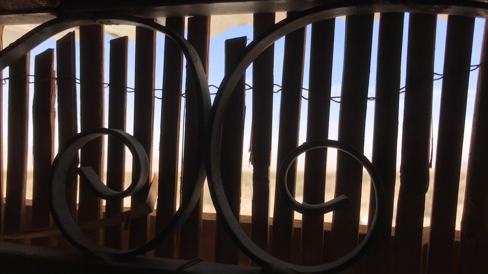 02 Evaluating Sand Storm Severity Through Bamboo Fence Wall