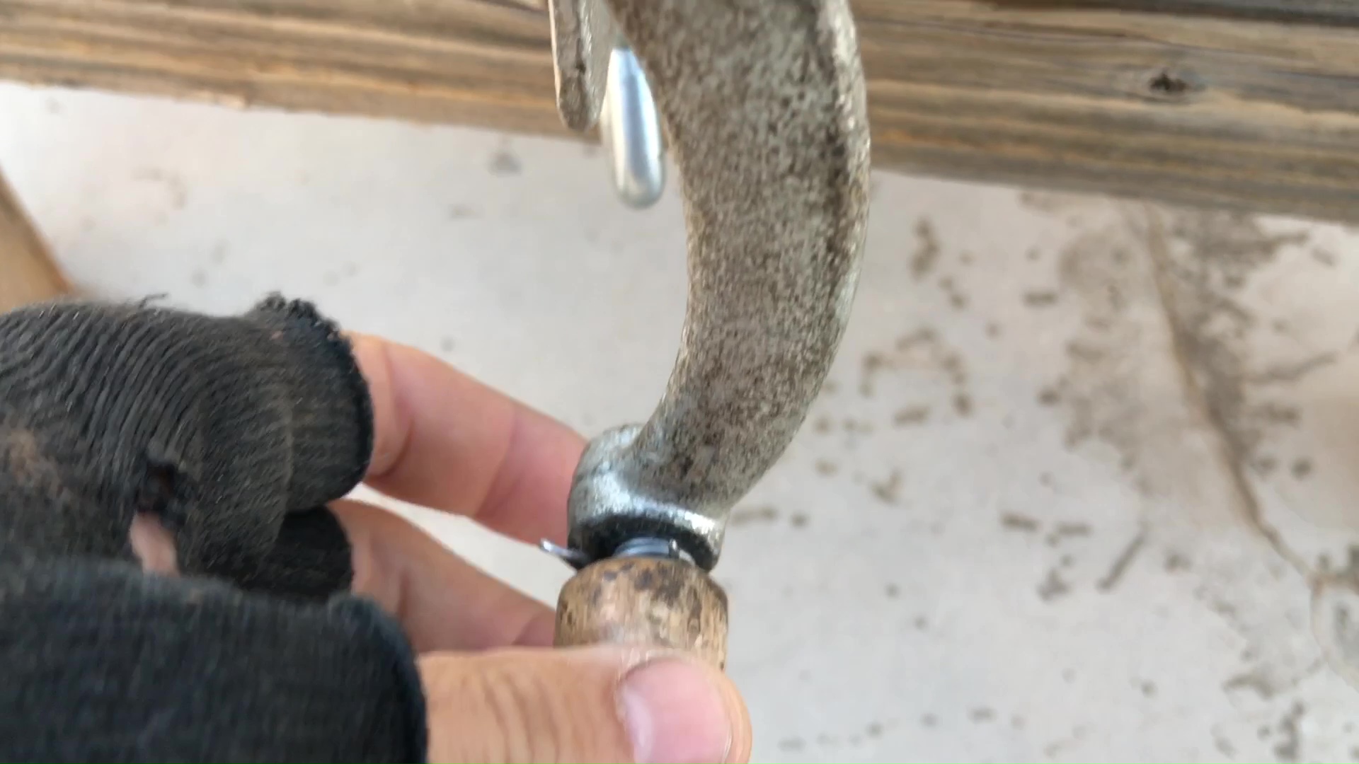 03 Wire Wrapped On Grain Grinder Handle To Prevent Play