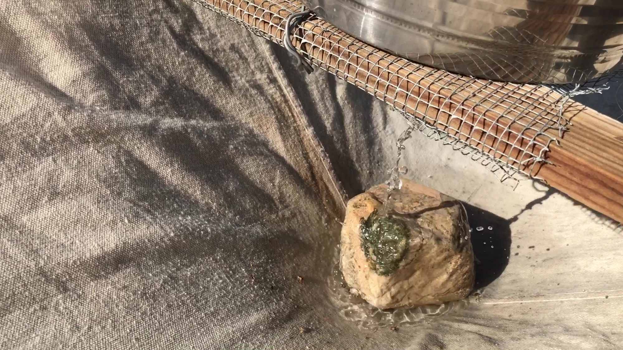 04 Rock Depression In Canvas Water Filter