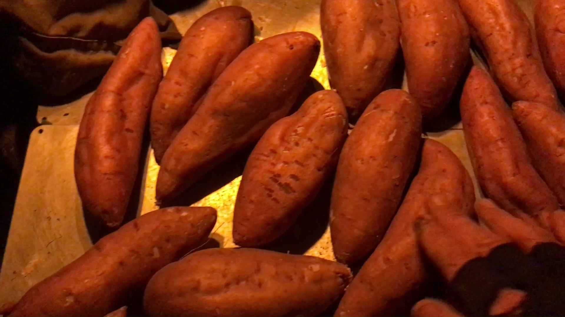 11 Counting Out Sweet Potatoes To Plant In Container Gardens