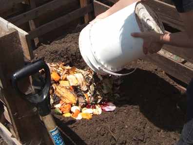 Open Top Wood Pallet Wall Compost Heap Pile Stall